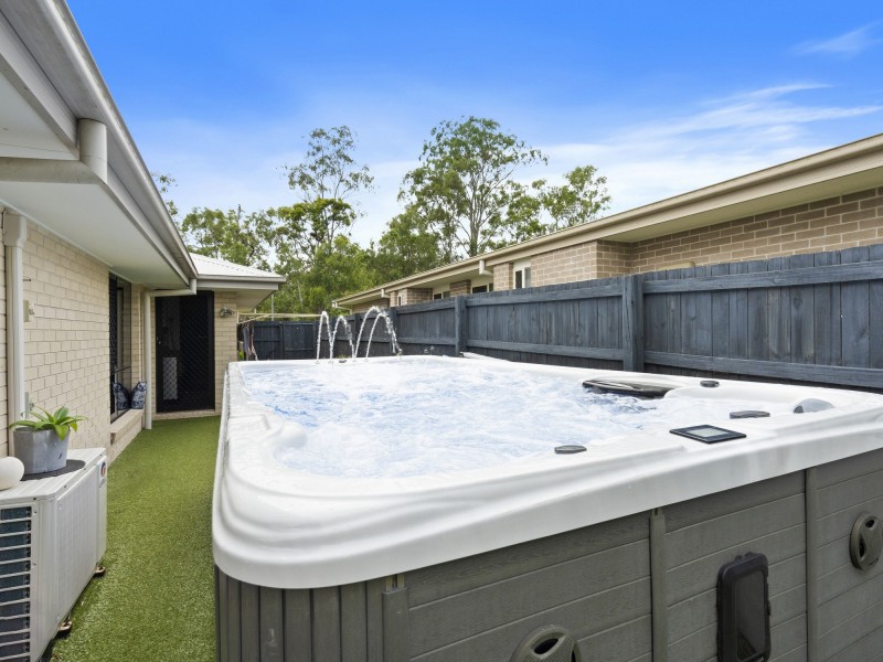 55 Bull Road, Pimpama QLD 4209