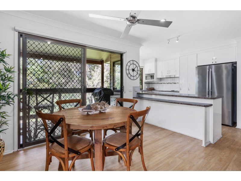 8A Marla Way, Carrara QLD 4211