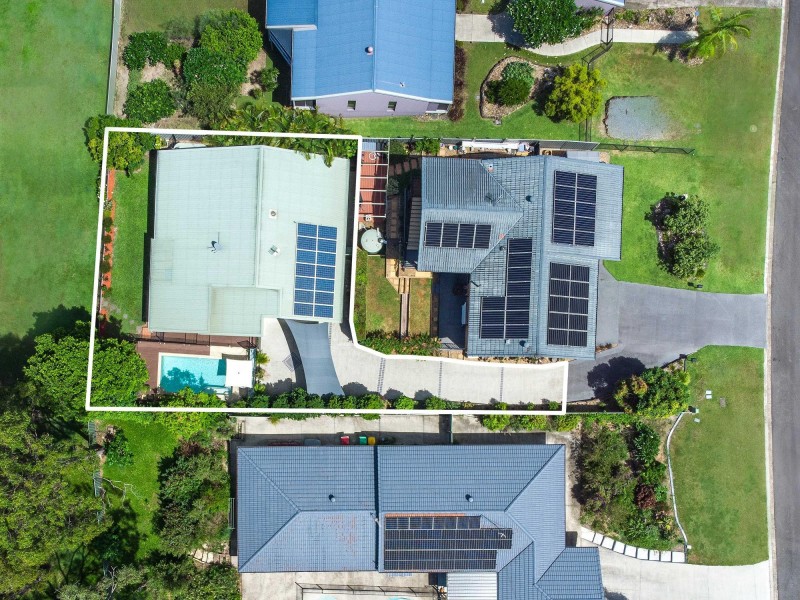 8A Marla Way, Carrara QLD 4211