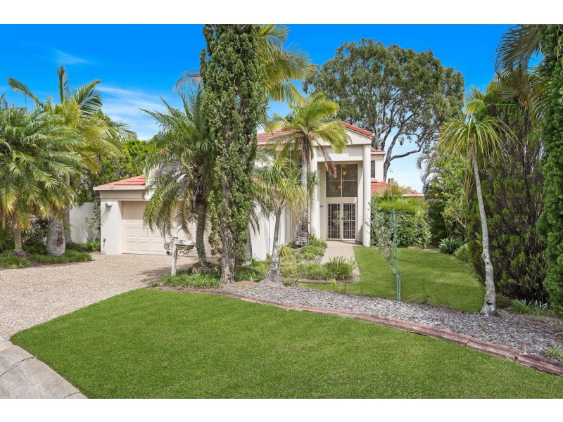 7 Kingston Heath Place, Robina QLD 4226