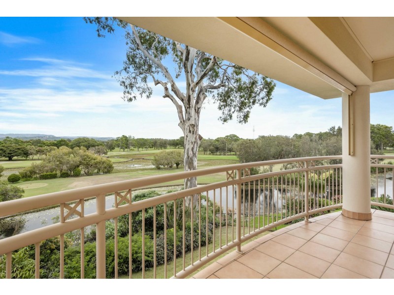 7 Kingston Heath Place, Robina QLD 4226