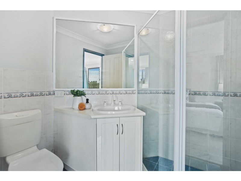 7 Kingston Heath Place, Robina QLD 4226