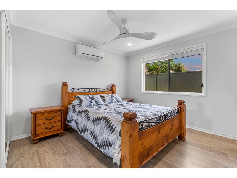 2 Vaucluse Place, Robina QLD 4226