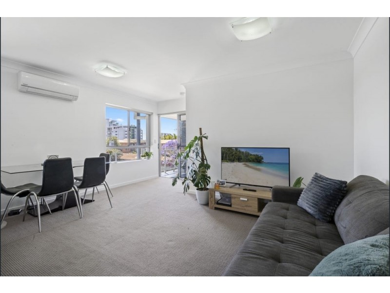 15/14-16 Proud Street, Labrador QLD 4215
