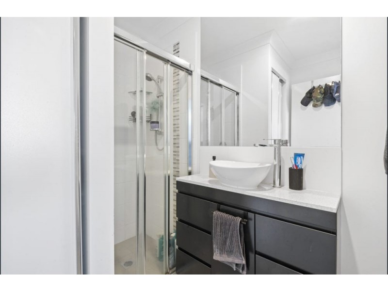 15/14-16 Proud Street, Labrador QLD 4215
