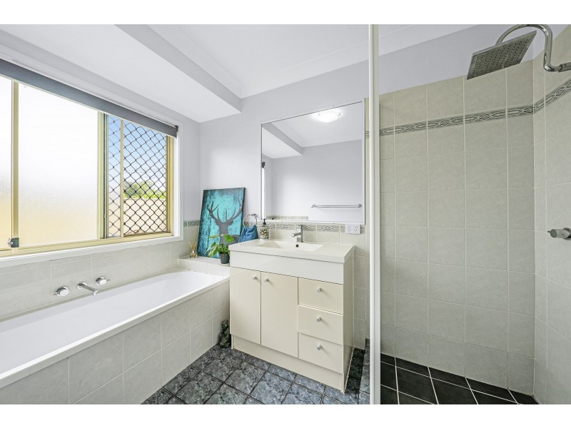 12 Soma Court, Mudgeeraba QLD 4213