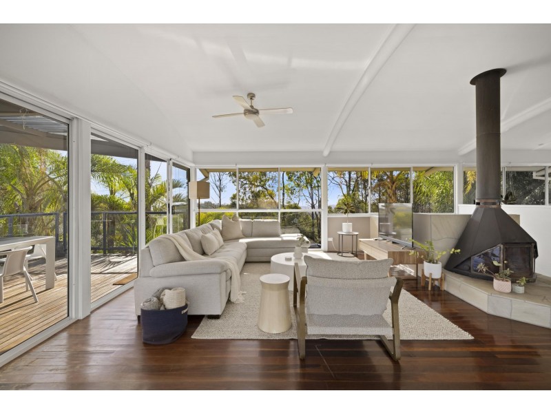 200 Chesterfield Drive, Bonogin QLD 4213