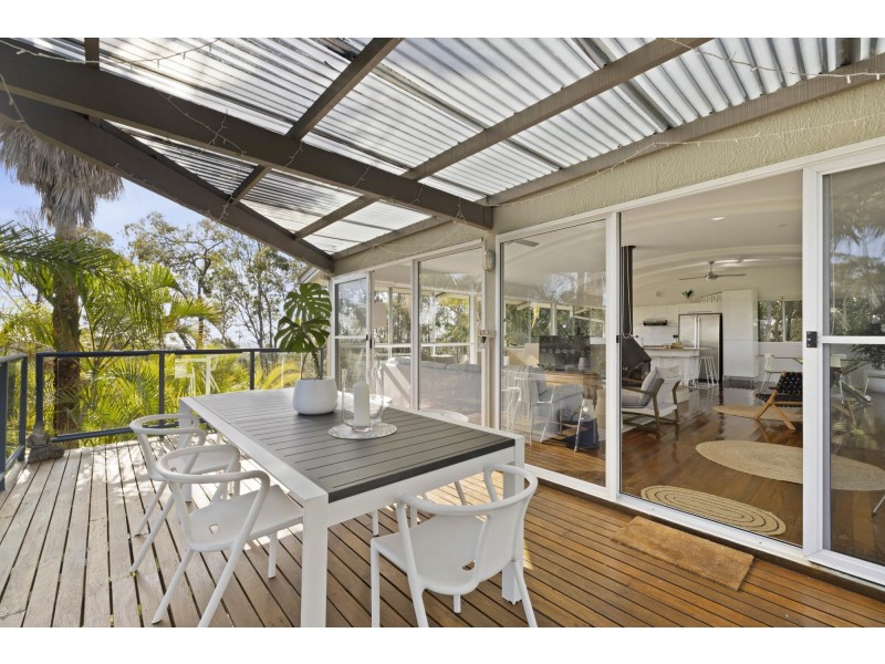 200 Chesterfield Drive, Bonogin QLD 4213