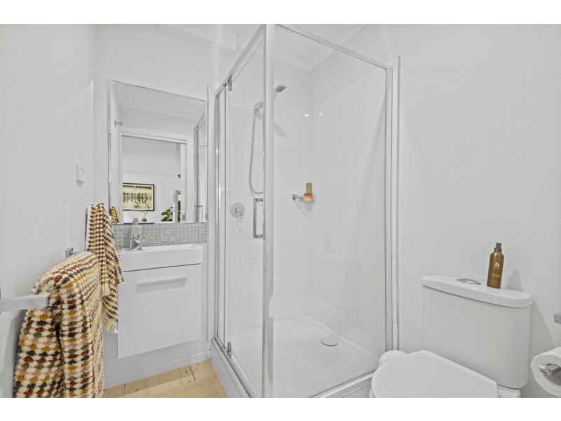 200 Chesterfield Drive, Bonogin QLD 4213