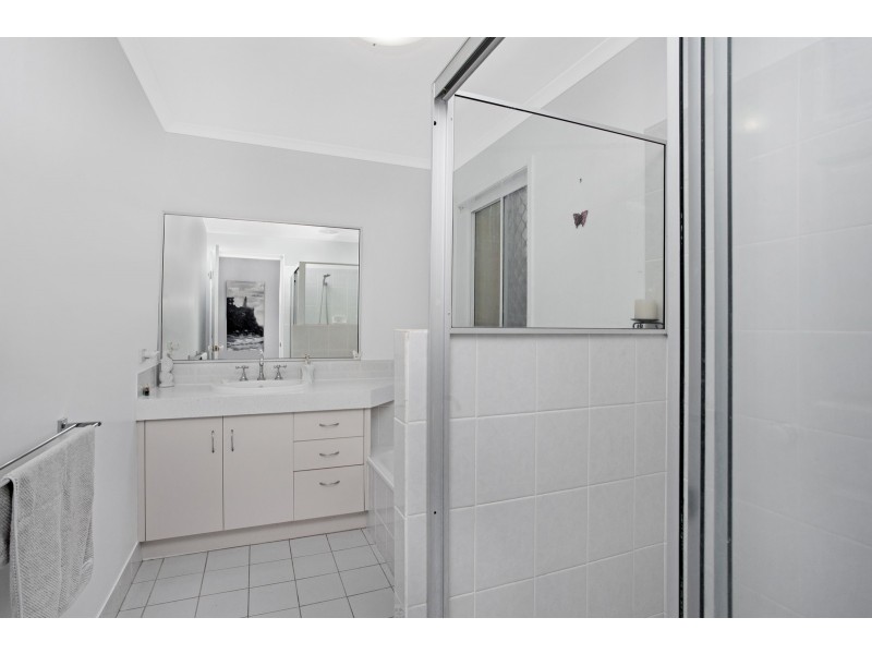 2/14 Carstens Court, Currumbin Waters QLD 4223