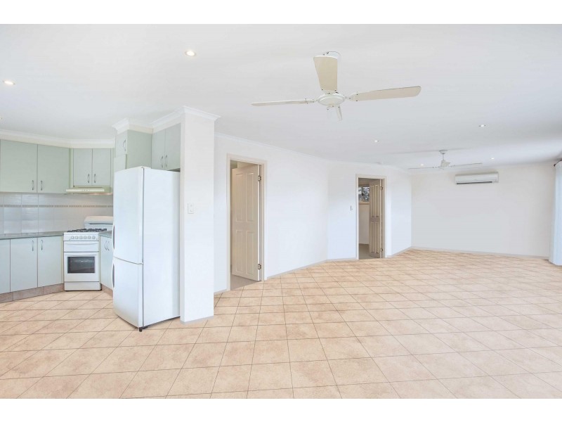 118 Clagiraba Road, Clagiraba QLD 4211