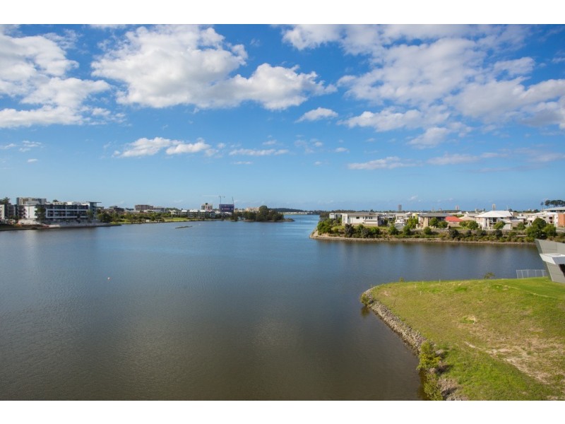 1203/397 Christine Avenue, Varsity Lakes QLD 4227