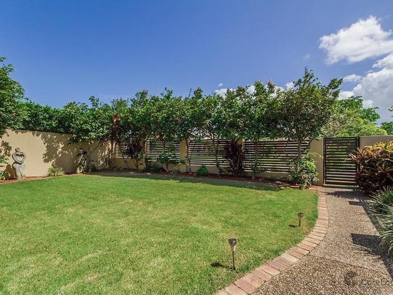 14 Lancewood Circuit, Robina QLD 4226