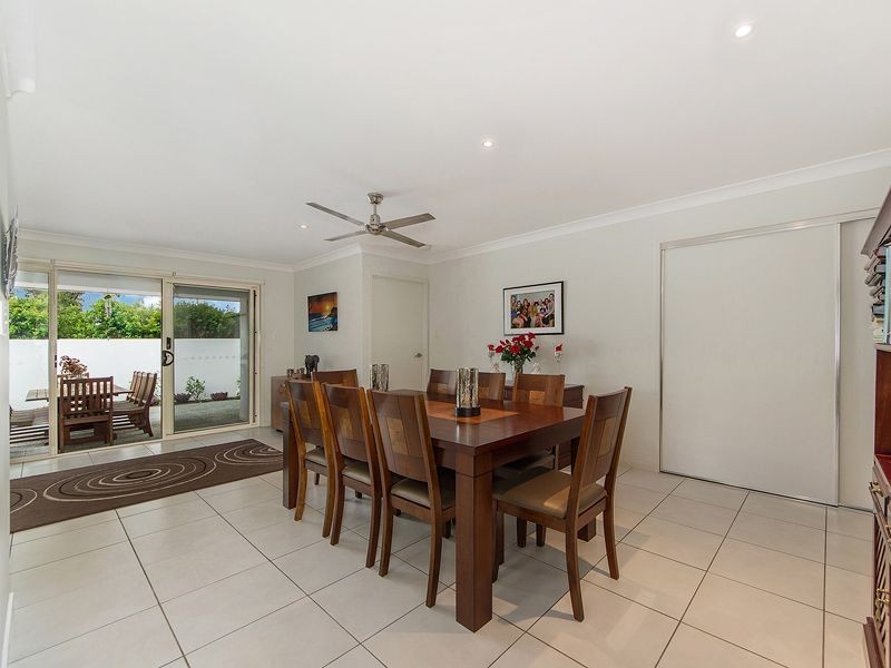 2/15 Aquarius Street, Reedy Creek QLD 4227
