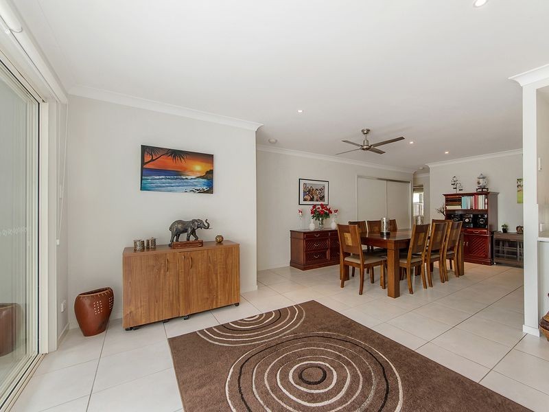 2/15 Aquarius Street, Reedy Creek QLD 4227