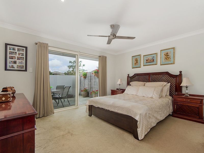 2/15 Aquarius Street, Reedy Creek QLD 4227