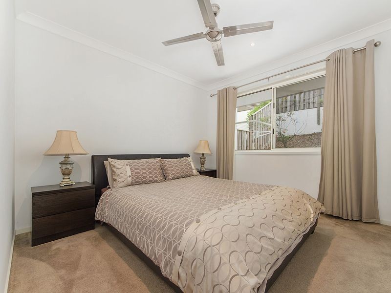 2/15 Aquarius Street, Reedy Creek QLD 4227