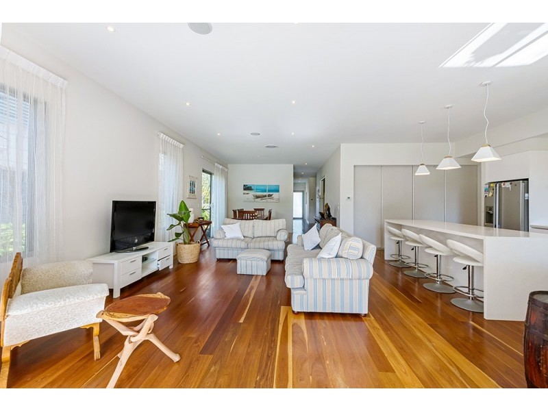 50 Lakelands Drive, Merrimac QLD 4226