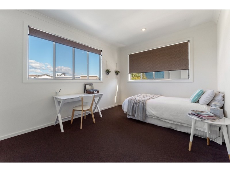 50 Lakelands Drive, Merrimac QLD 4226