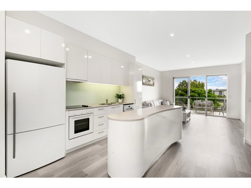 25/98 University Drive, Varsity Lakes QLD 4227