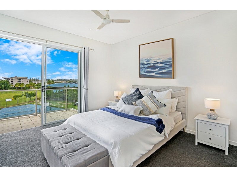 25/98 University Drive, Varsity Lakes QLD 4227