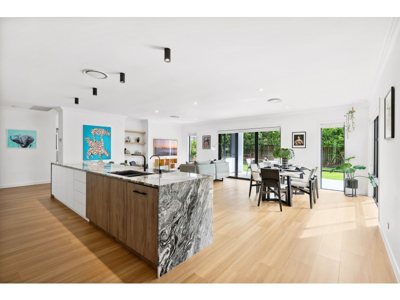 3 Cordata Court, Robina QLD 4226