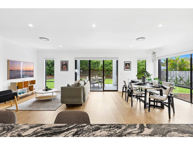 3 Cordata Court, Robina QLD 4226