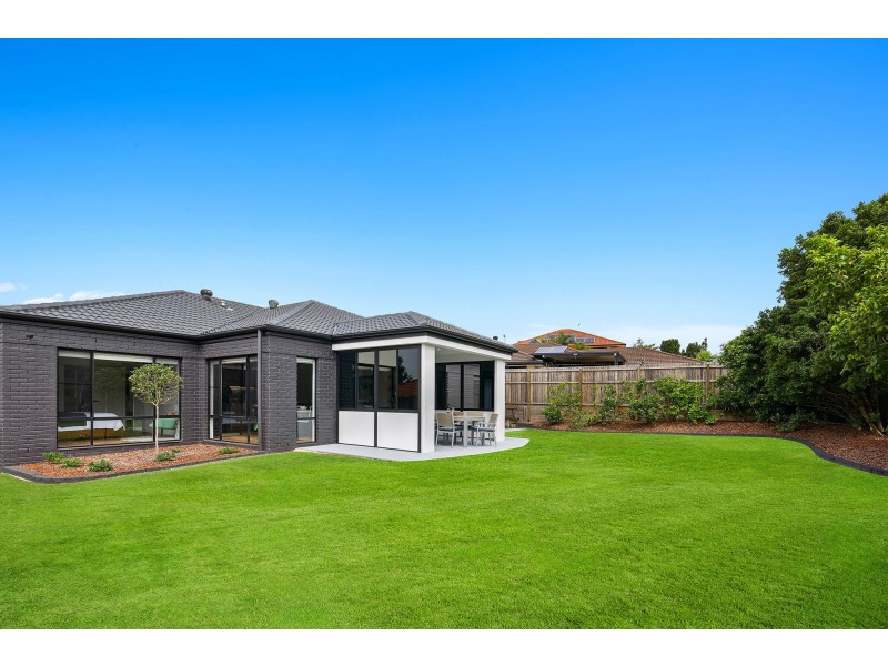 3 Cordata Court, Robina QLD 4226
