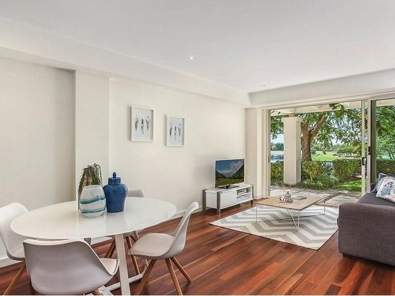 1/600 Glades Drive, Robina QLD 4226