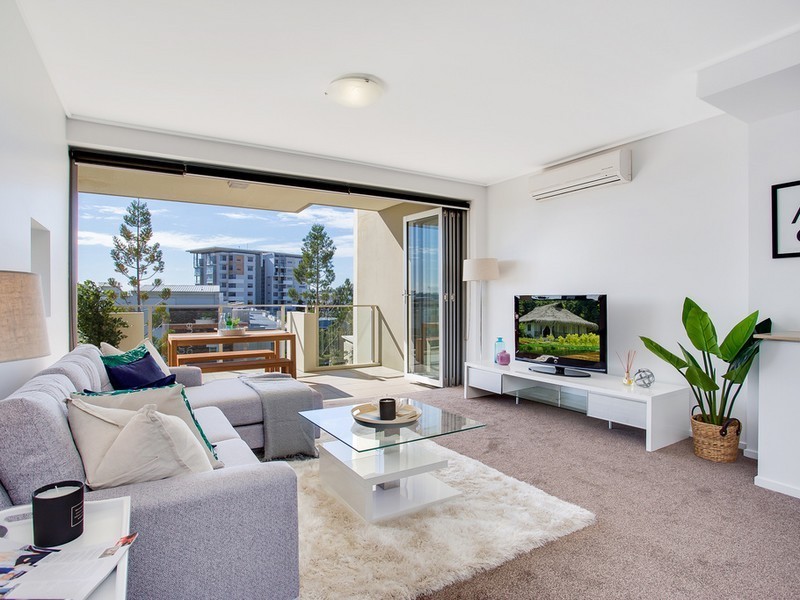 13/15 Laver Drive, Robina QLD 4226