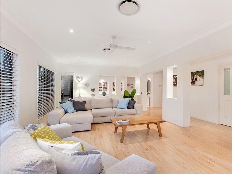 1 Athos Crescent, Robina QLD 4226