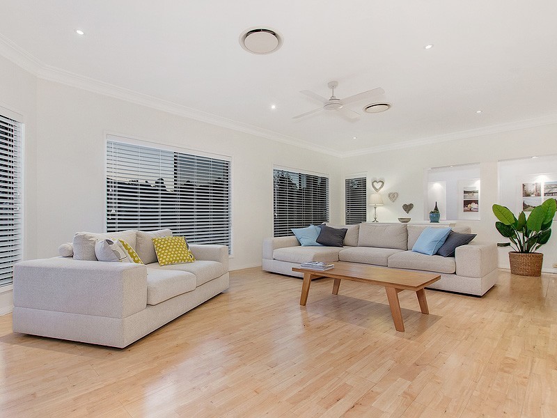 1 Athos Crescent, Robina QLD 4226