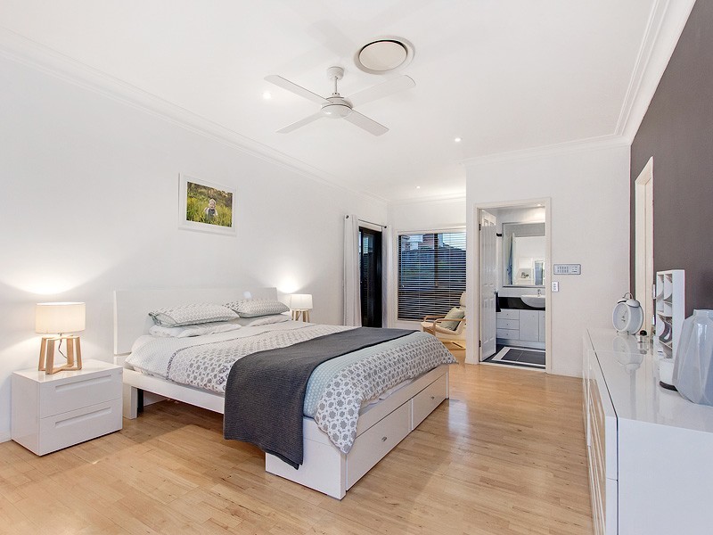 1 Athos Crescent, Robina QLD 4226