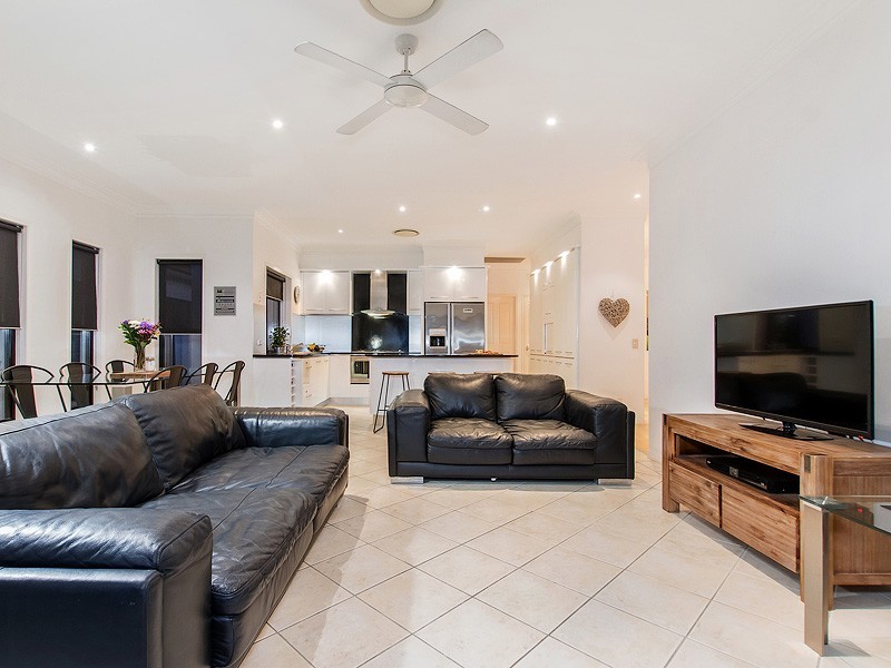 1 Athos Crescent, Robina QLD 4226