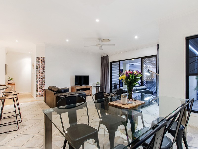 1 Athos Crescent, Robina QLD 4226