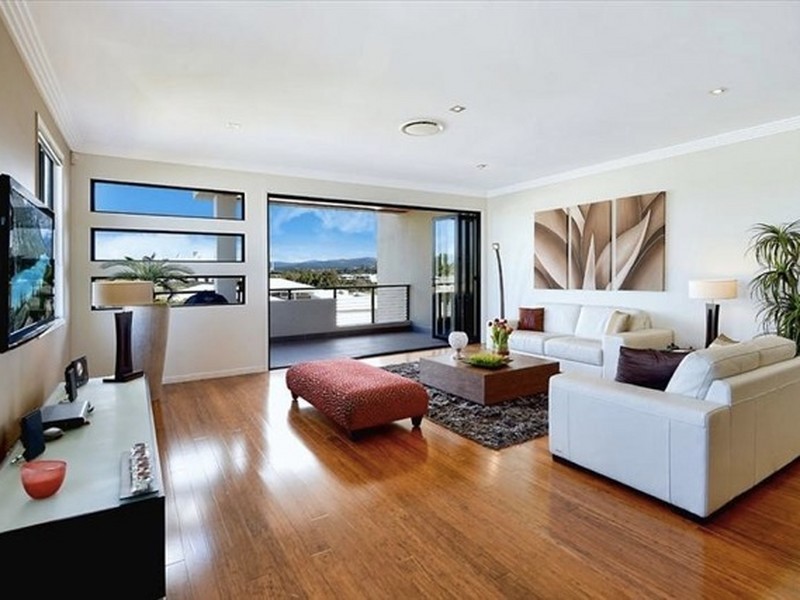 1/6009 The Boulevard, Benowa QLD 4217