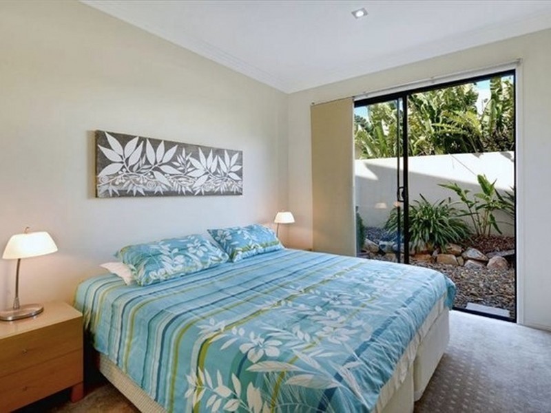 1/6009 The Boulevard, Benowa QLD 4217
