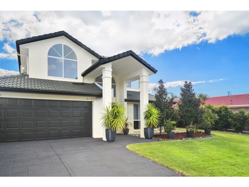 270 Nineteenth Avenue, Elanora QLD 4221