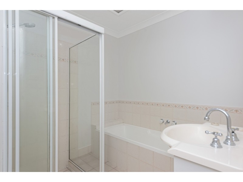 1/20 Styer Circuit, Burleigh Waters QLD 4220