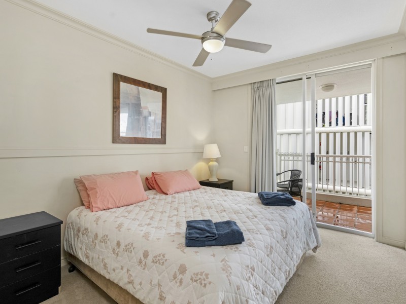 28/122-130 Old Burleigh Road, Broadbeach QLD 4218