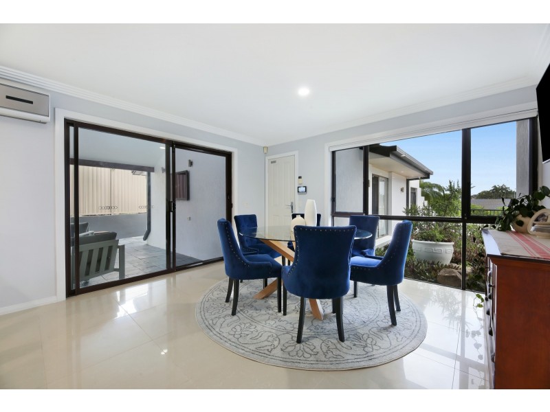 28 Sunningdale Circuit, Robina QLD 4226