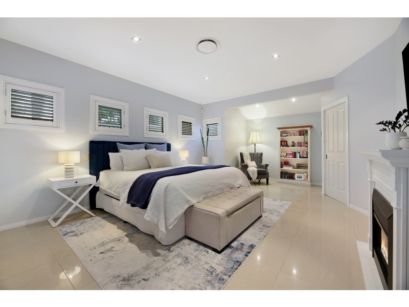 28 Sunningdale Circuit, Robina QLD 4226