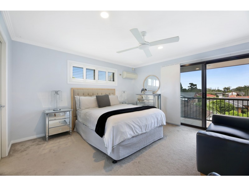 28 Sunningdale Circuit, Robina QLD 4226
