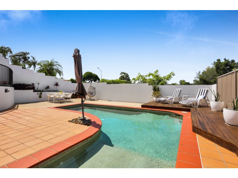 28 Sunningdale Circuit, Robina QLD 4226