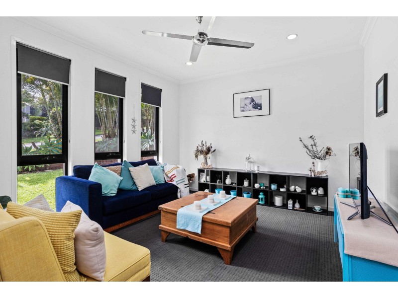 8 Drovers Avenue, Gilston QLD 4211