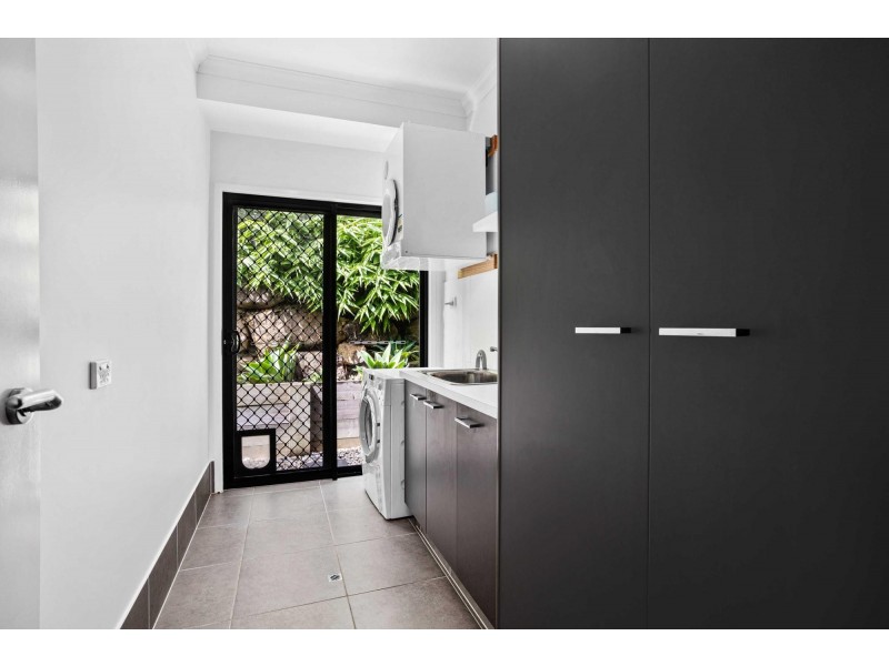 8 Drovers Avenue, Gilston QLD 4211