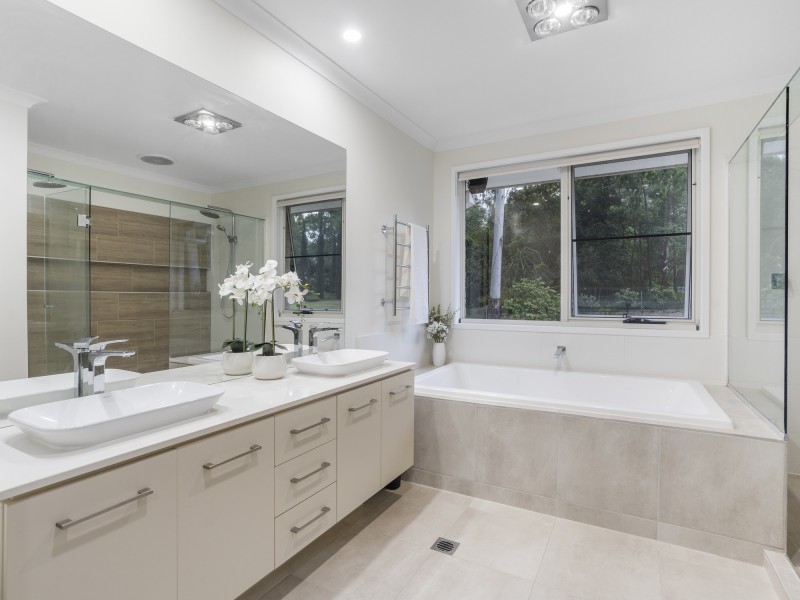 24 Kookaburra Drive, Gilston QLD 4211