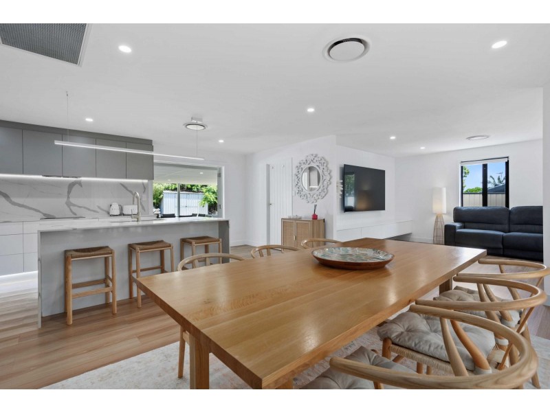 119 Hinkler Drive, Worongary QLD 4213