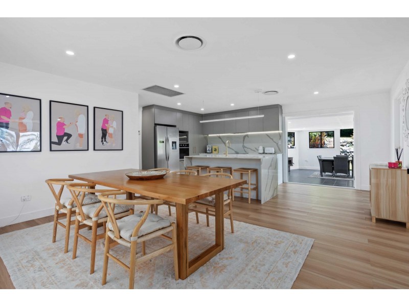 119 Hinkler Drive, Worongary QLD 4213