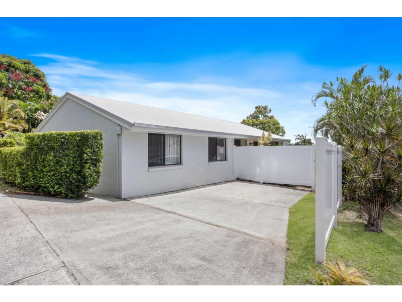 119 Hinkler Drive, Worongary QLD 4213